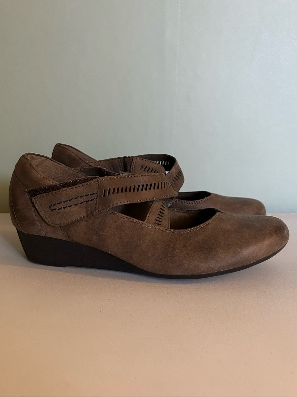 Rockport Brown Mary Jane Wedge Flats